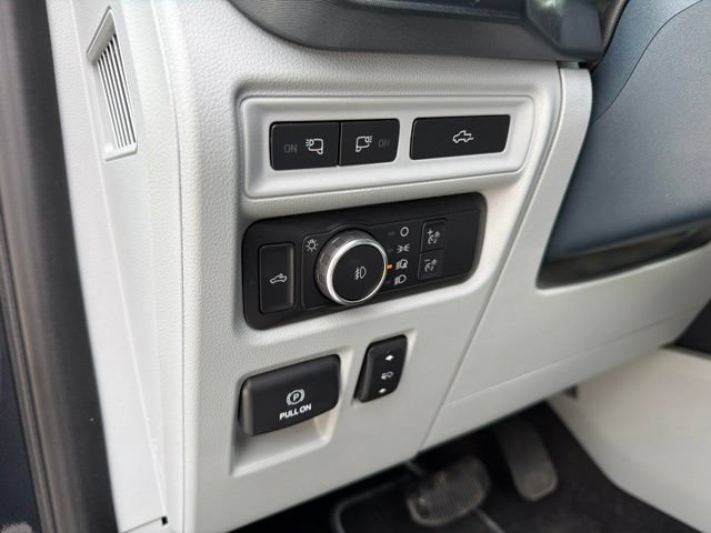 Used 2022 Ford F150 Limited AWD/4WD image 21