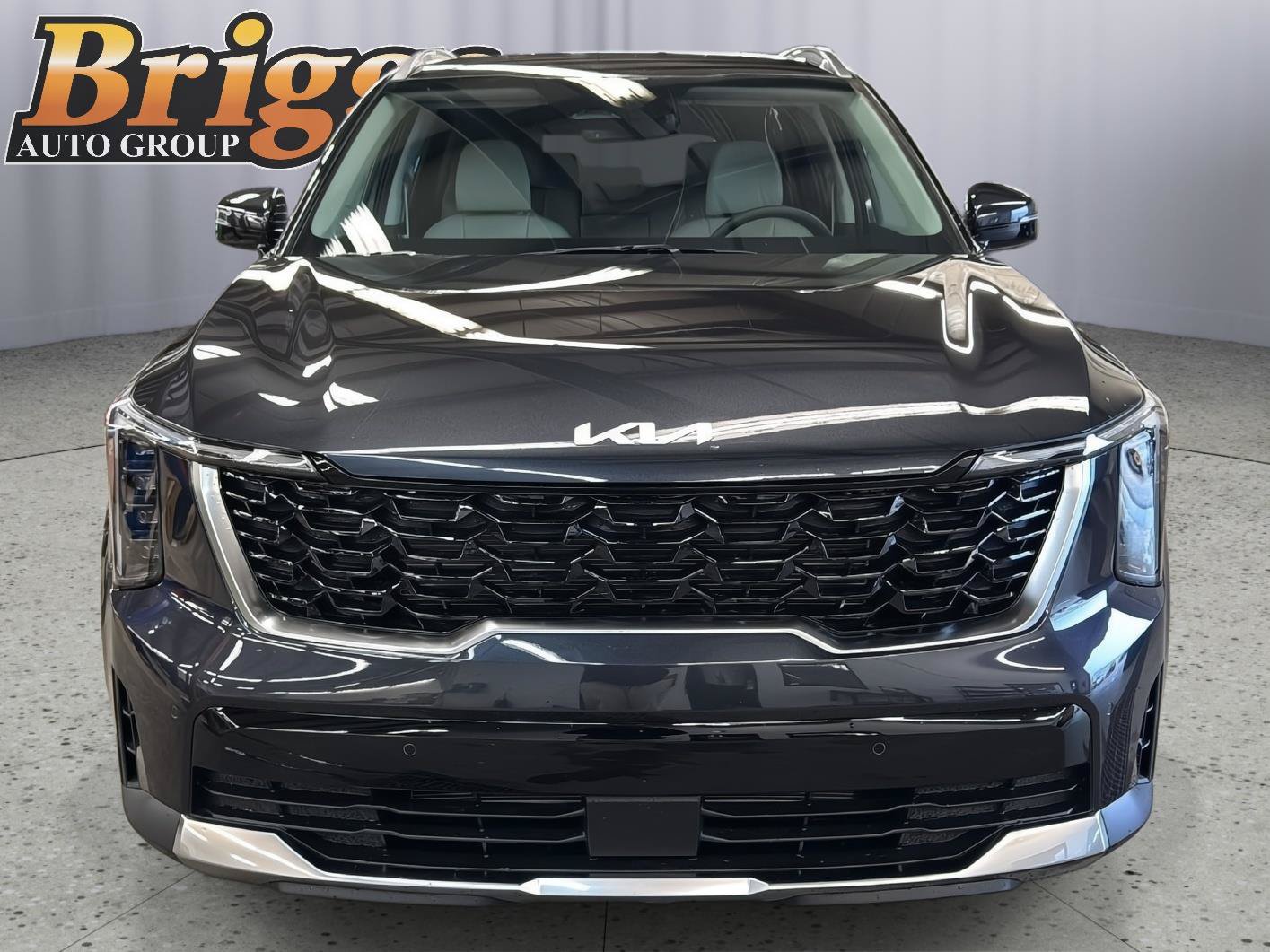 Used 2025 Kia Sorento S AWD/4WD image 9