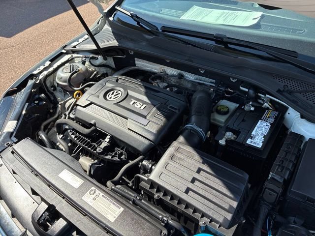 Used 2017 Volkswagen Golf Wolfsburg Edition FWD image 18