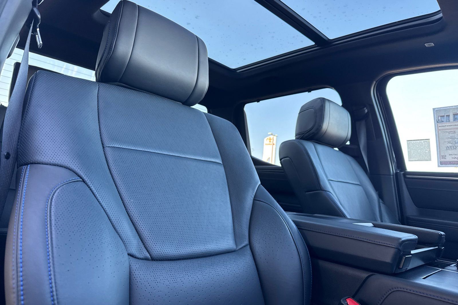 Used 2024 Toyota Tundra Platinum image 19