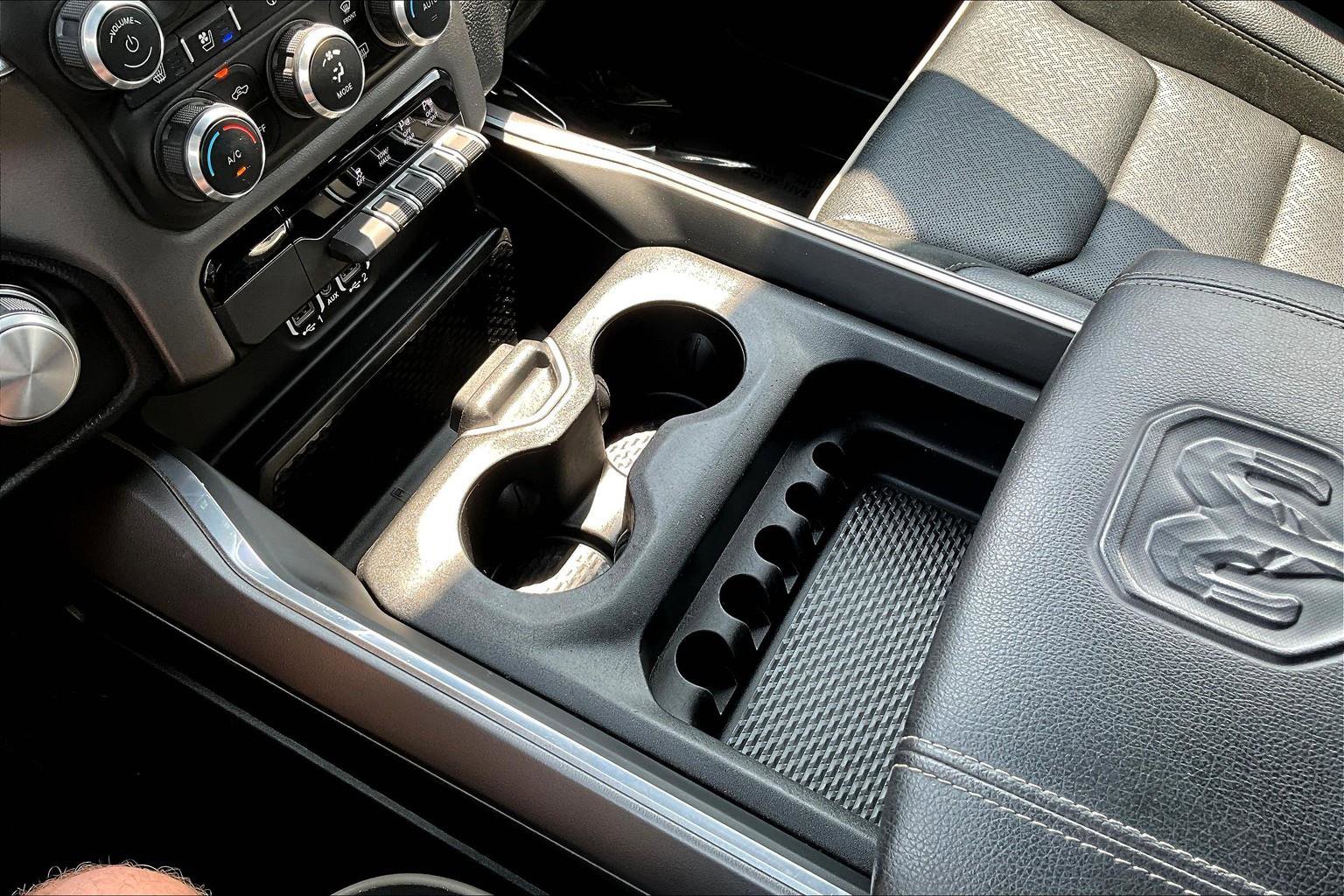 Used 2022 RAM 1500 Laramie w/ Sport Appearance Package image 13