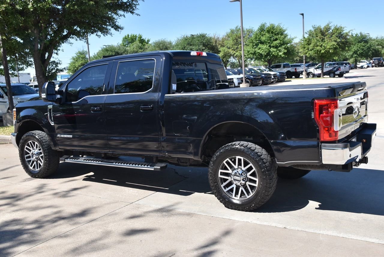 Used 2019 Ford F250 Lariat w/ Lariat Ultimate Package image 11