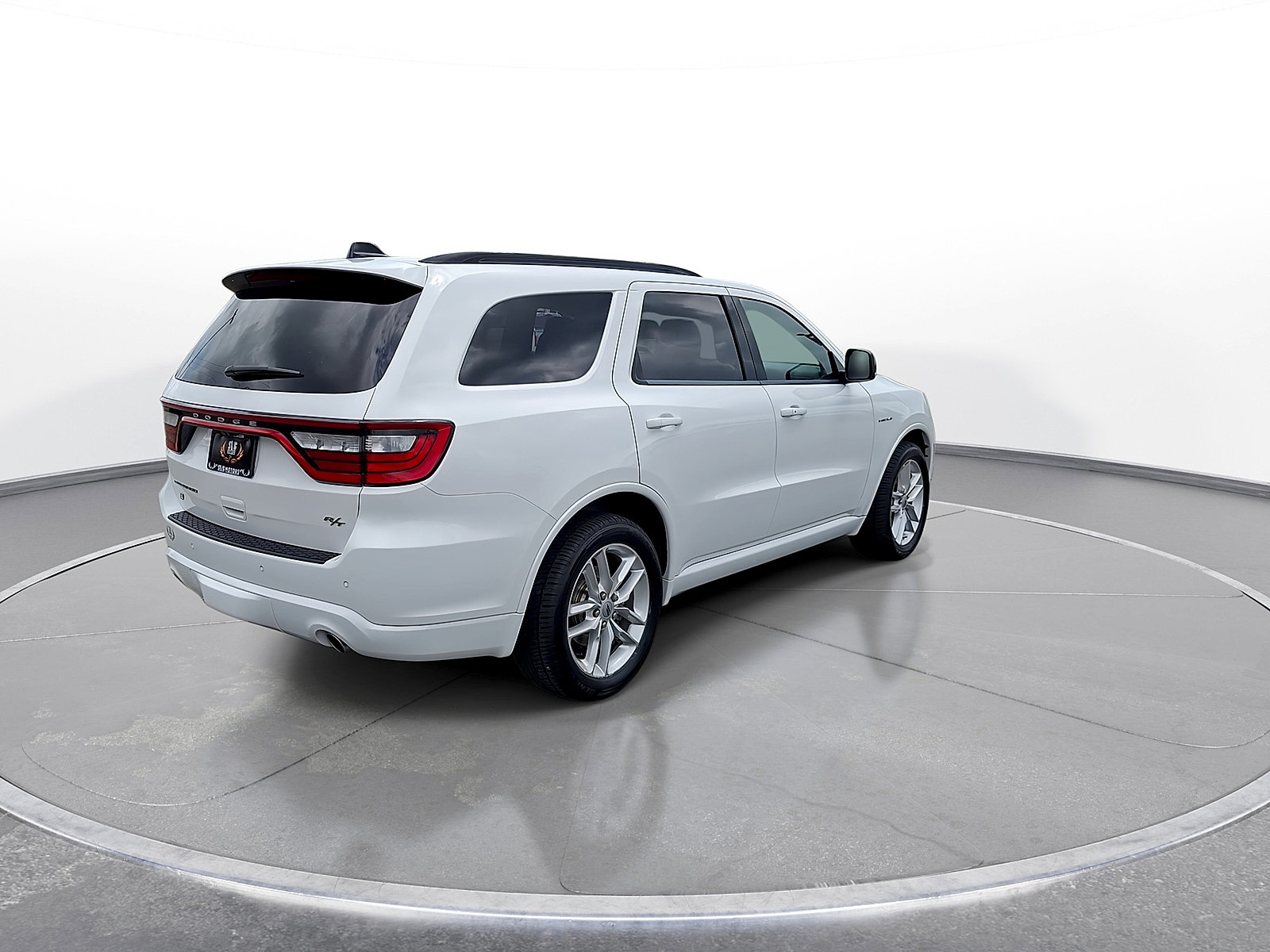 Used 2023 Dodge Durango R/T AWD/4WD image 8