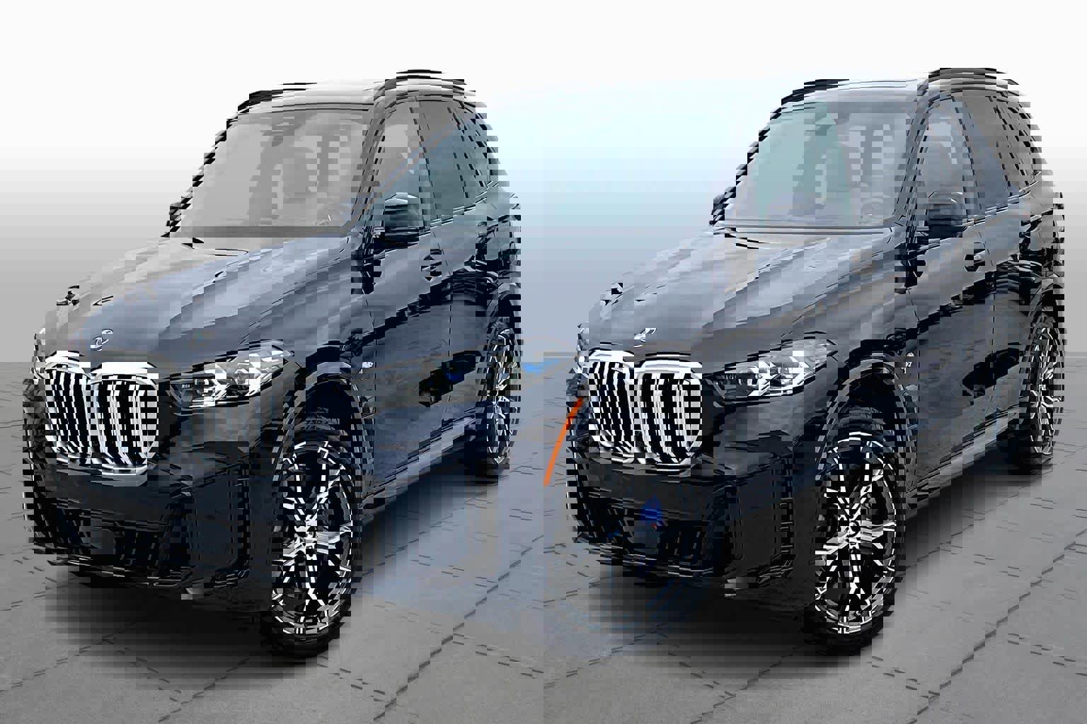 Used 2024 BMW X5 xDrive40i w/ M Sport Package image 1