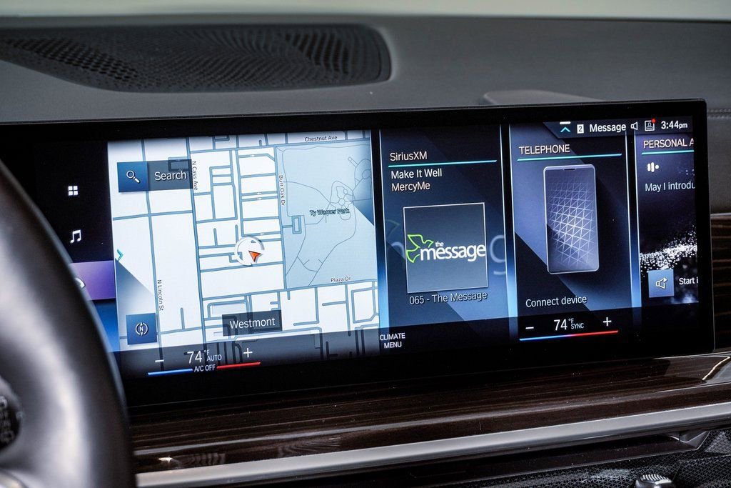 Used 2023 BMW X7 xDrive40i w/ Executive Package image 22