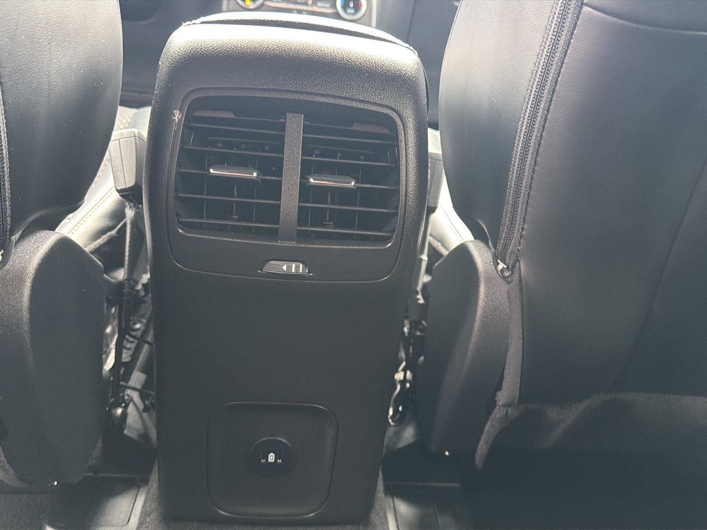 Used 2025 Ford Escape ST-Line image 22