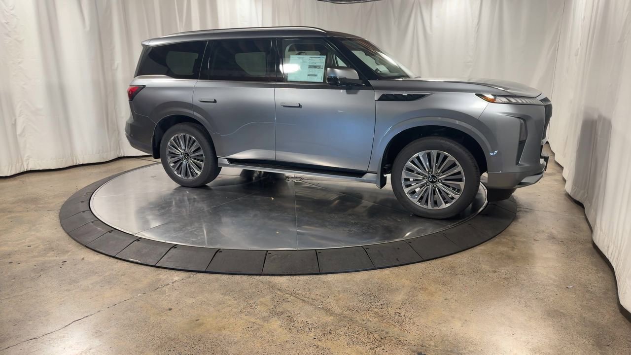 New 2025 INFINITI QX80 Sensory image 3