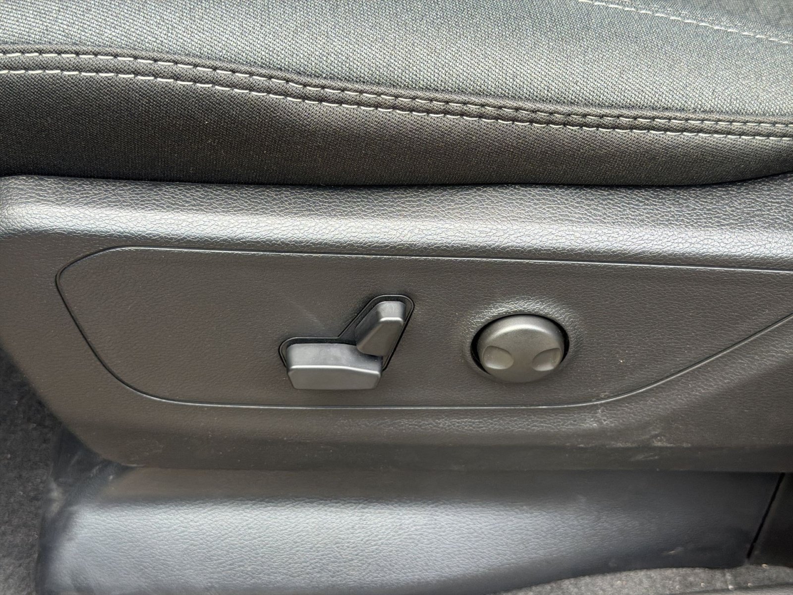 New 2026 RAM 1500 Big Horn AWD/4WD image 14
