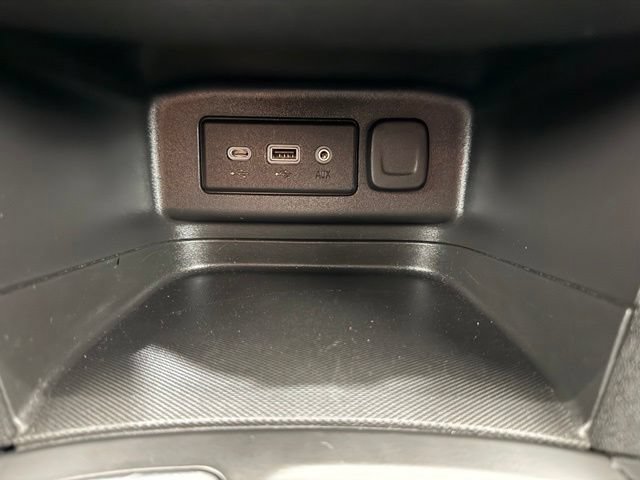 Used 2024 Chevrolet Equinox LT AWD/4WD image 37