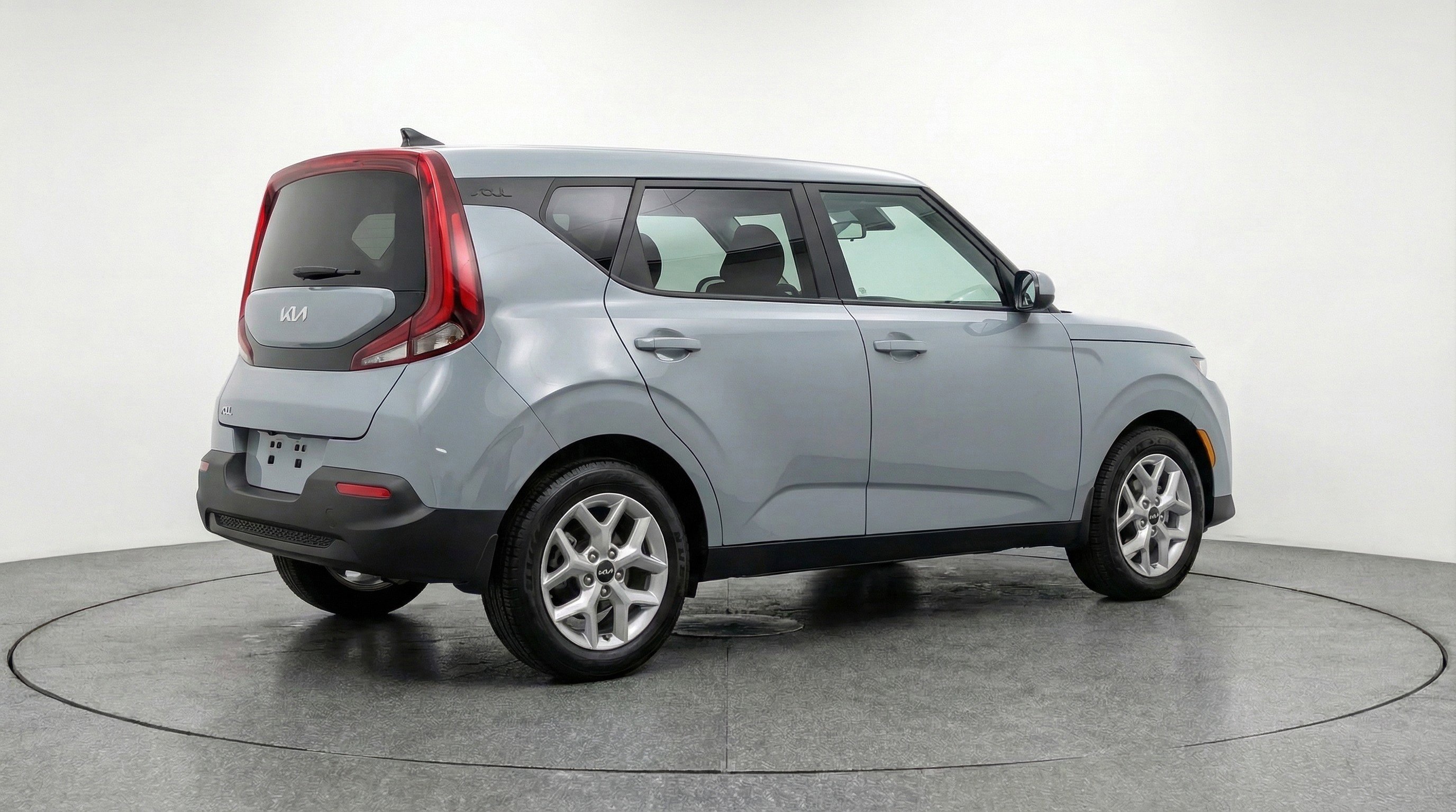 Used 2025 Kia Soul LX w/ LX Technology Package image 9