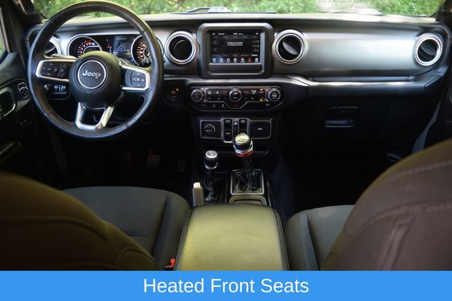 Used 2018 Jeep Wrangler Unlimited Sahara AWD/4WD image 8