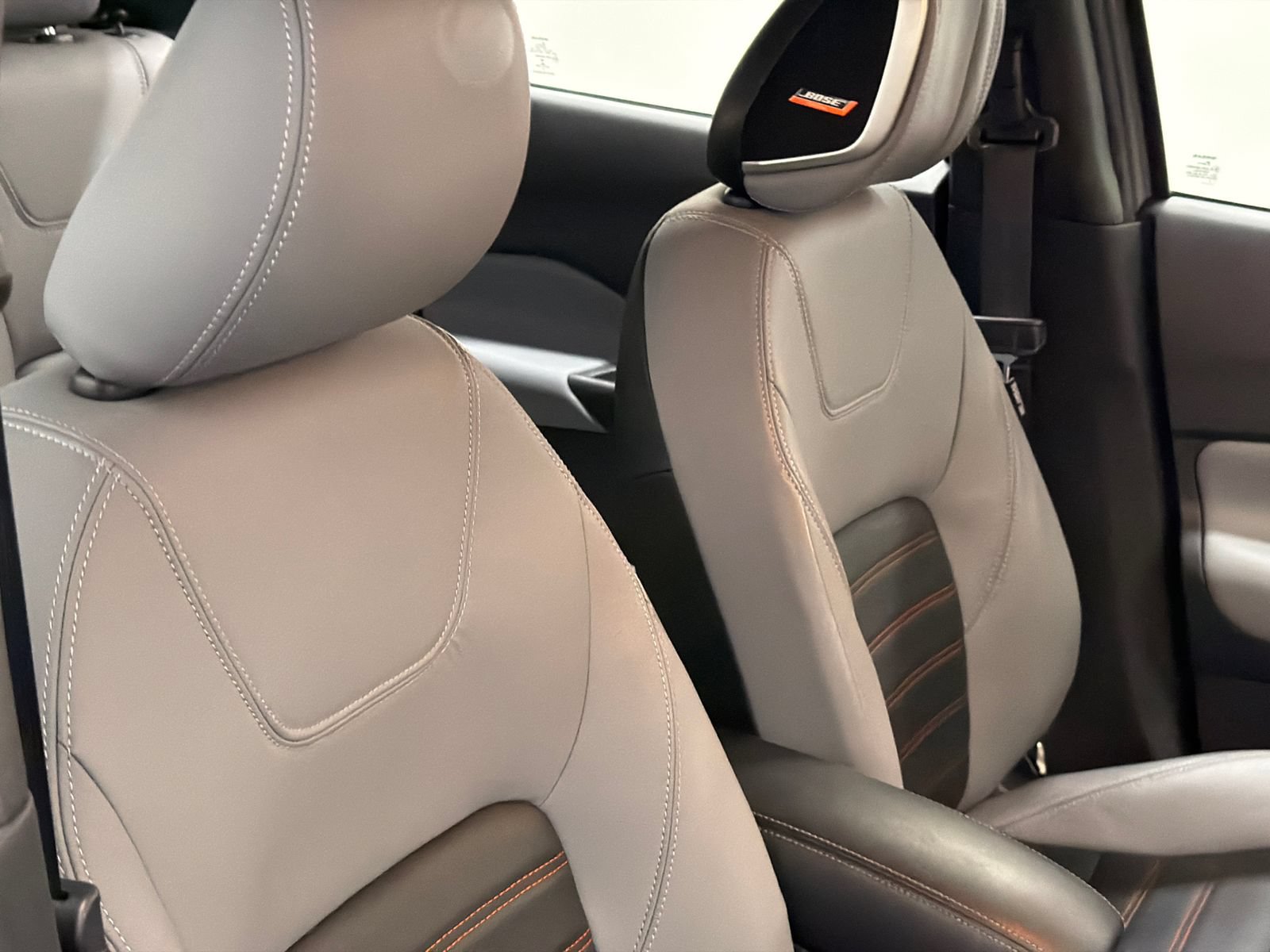 Used 2021 Nissan Kicks SR w/ SR Premium Package FWD image 11