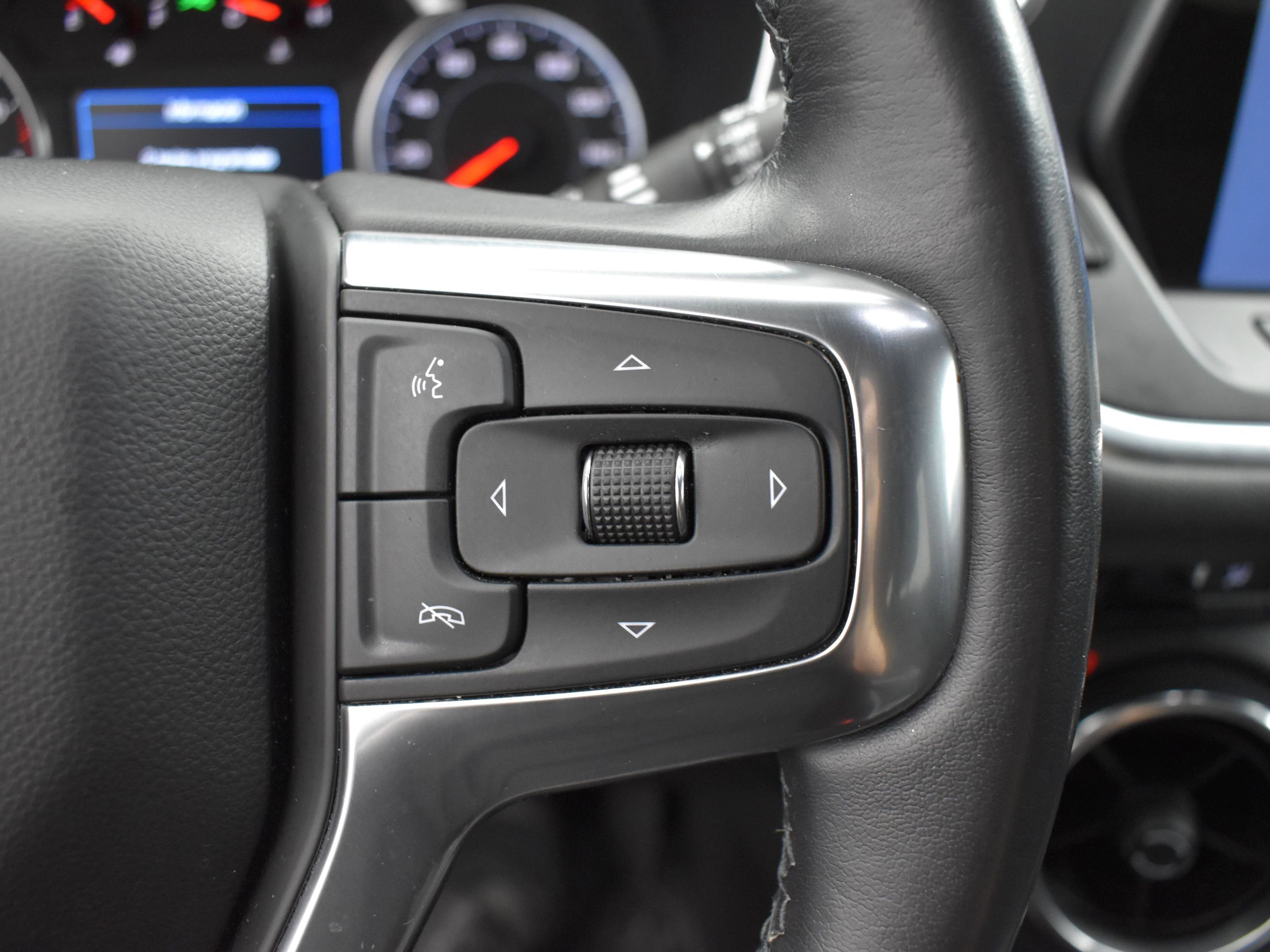 Used 2020 Chevrolet Blazer LT AWD/4WD image 11