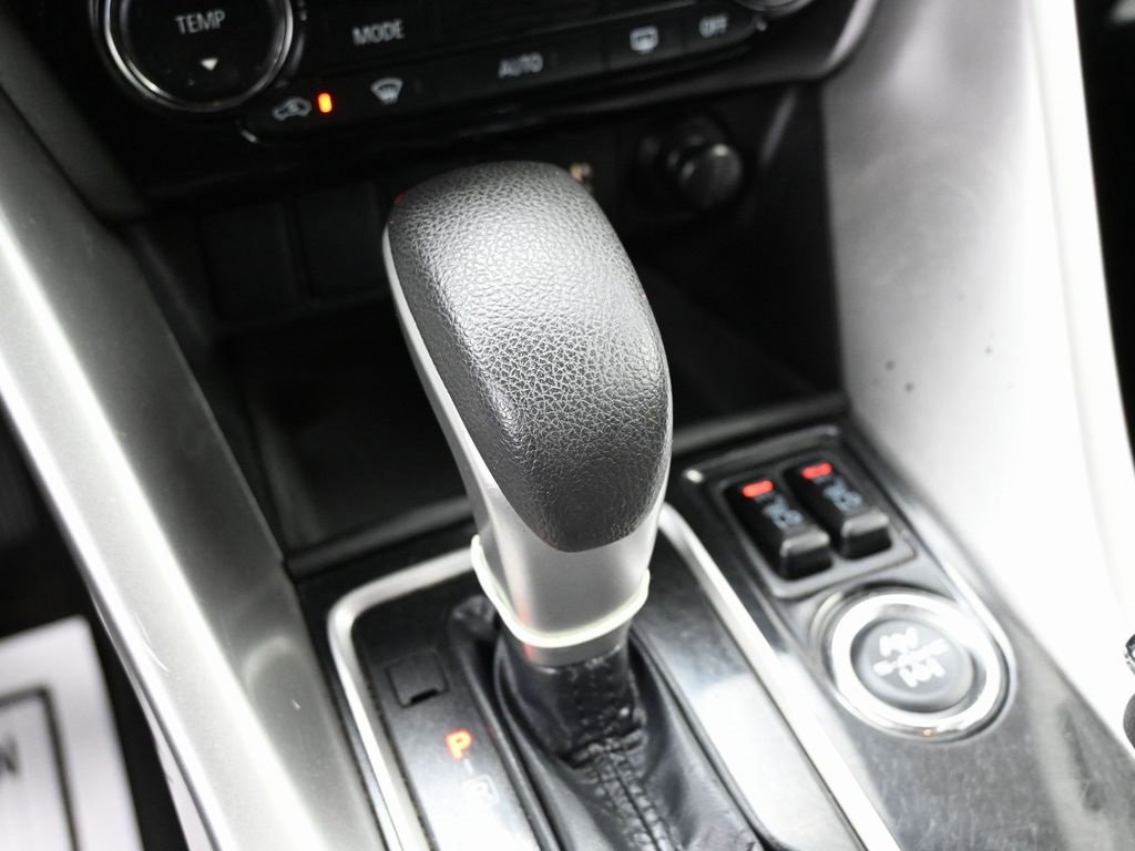 Used 2025 Mitsubishi Eclipse Cross LE image 25