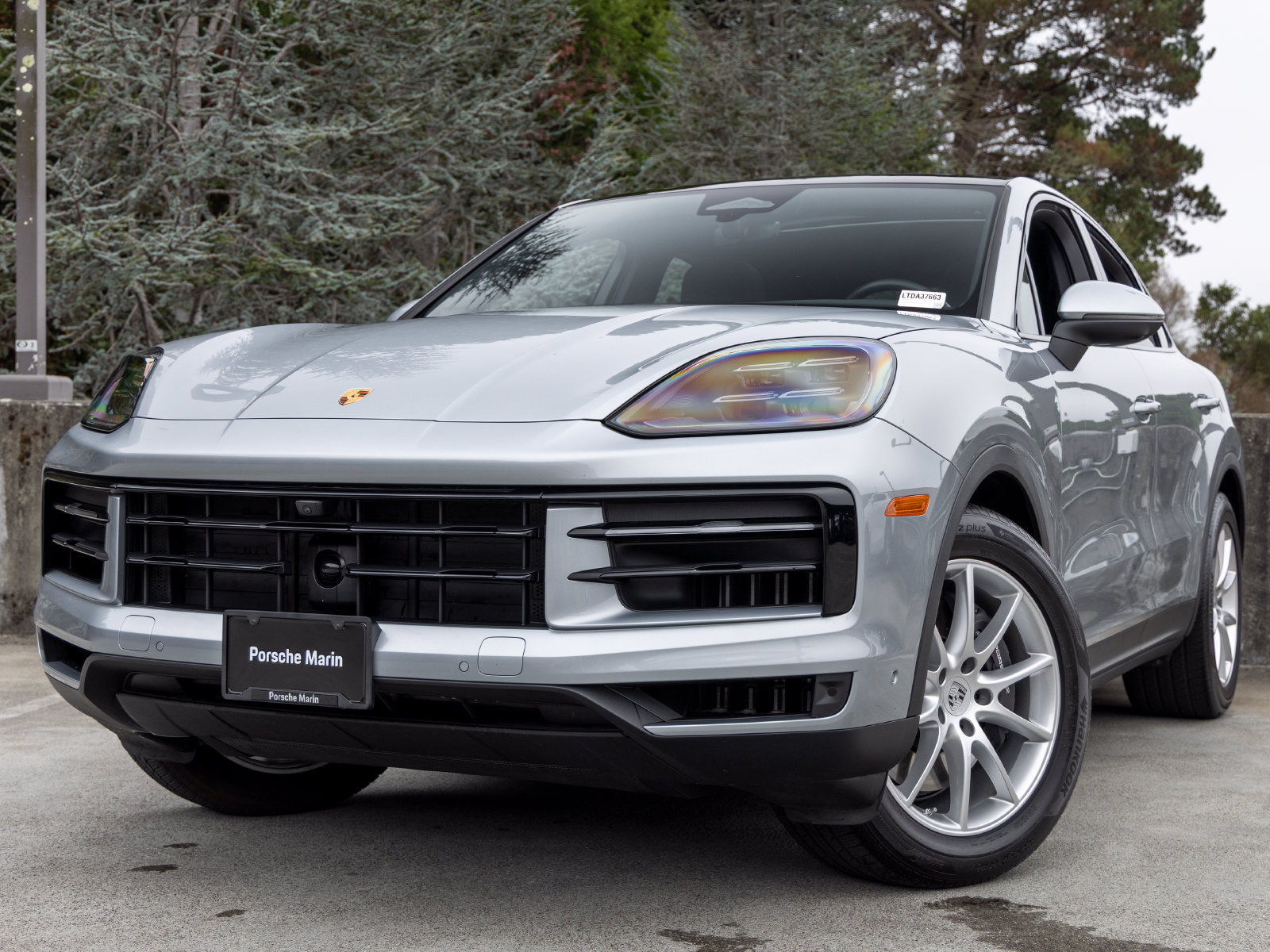 Certified 2026 Porsche Cayenne Coupe AWD/4WD image 7