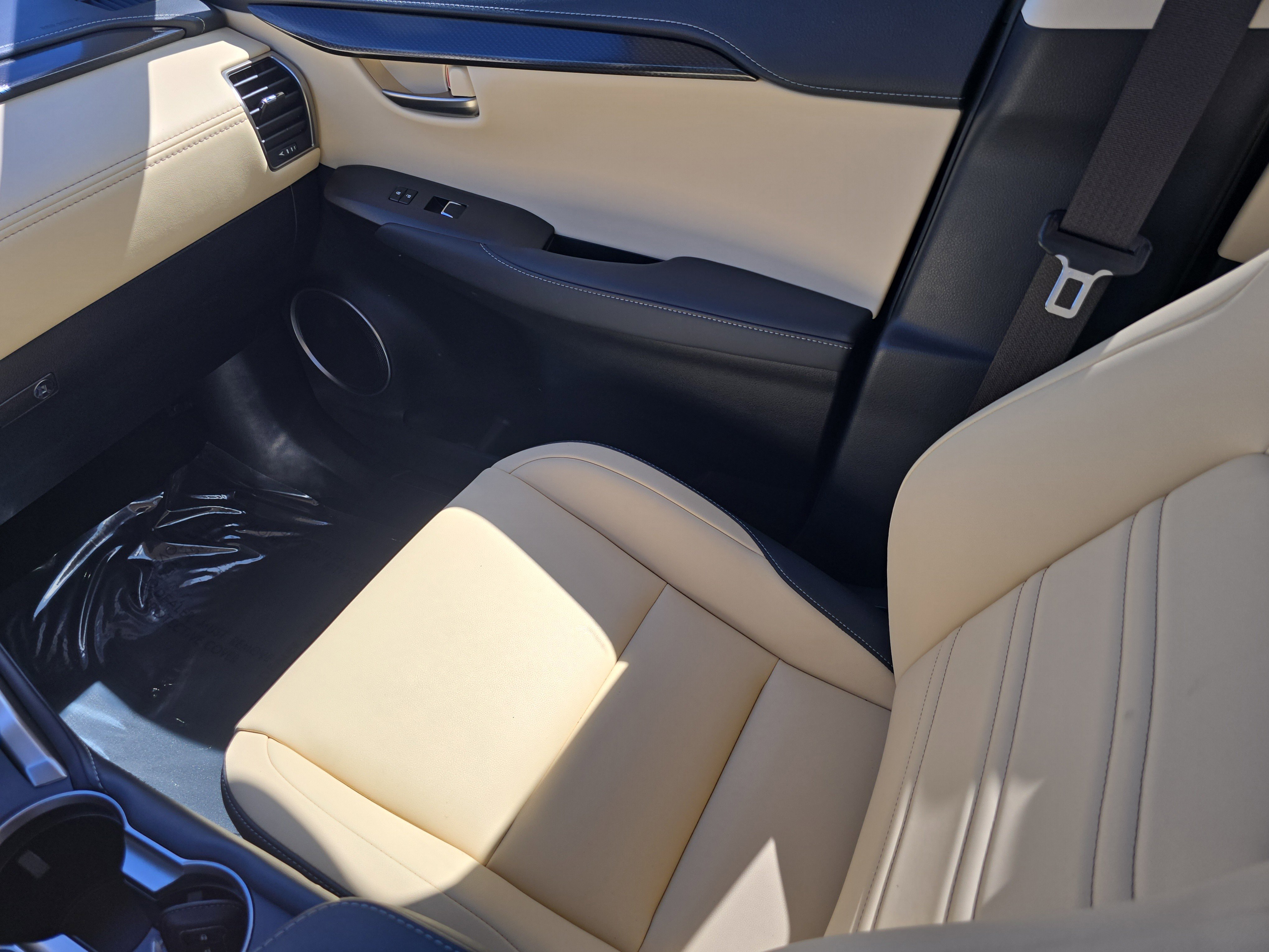 Used 2021 Lexus NX 300 FWD w/ Comfort Package image 15