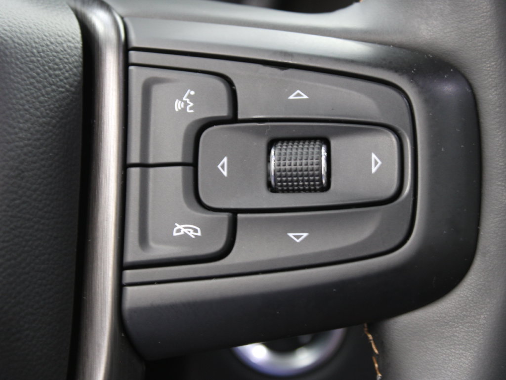 Used 2024 GMC Yukon XL AT4 w/ AT4 Premium Plus Package AWD/4WD image 66