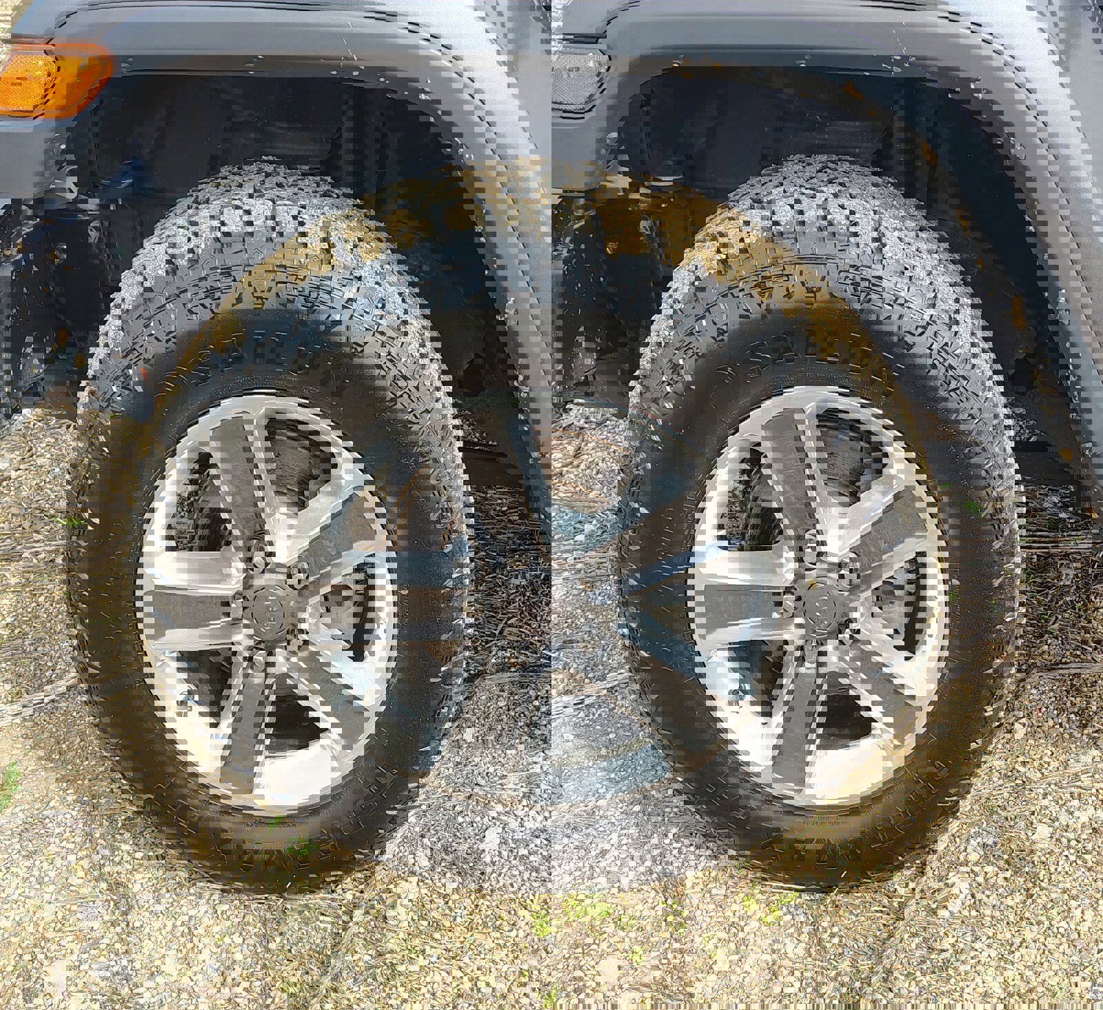 Used 2018 Jeep Wrangler Unlimited Sahara image 15