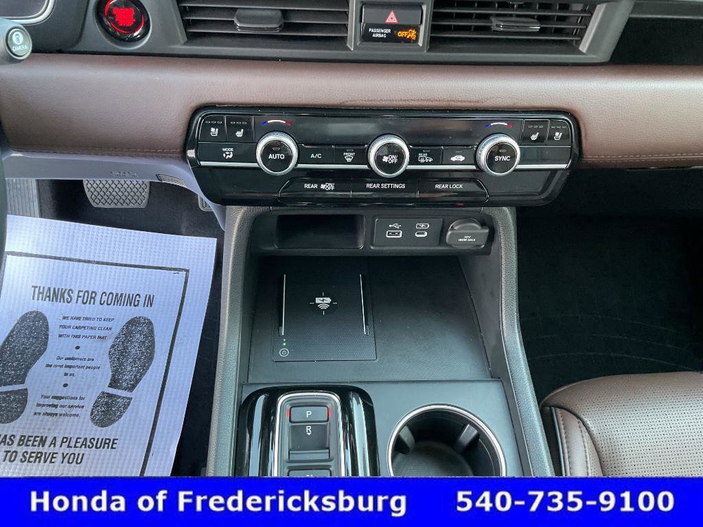 Certified 2025 Honda Pilot Elite image 40