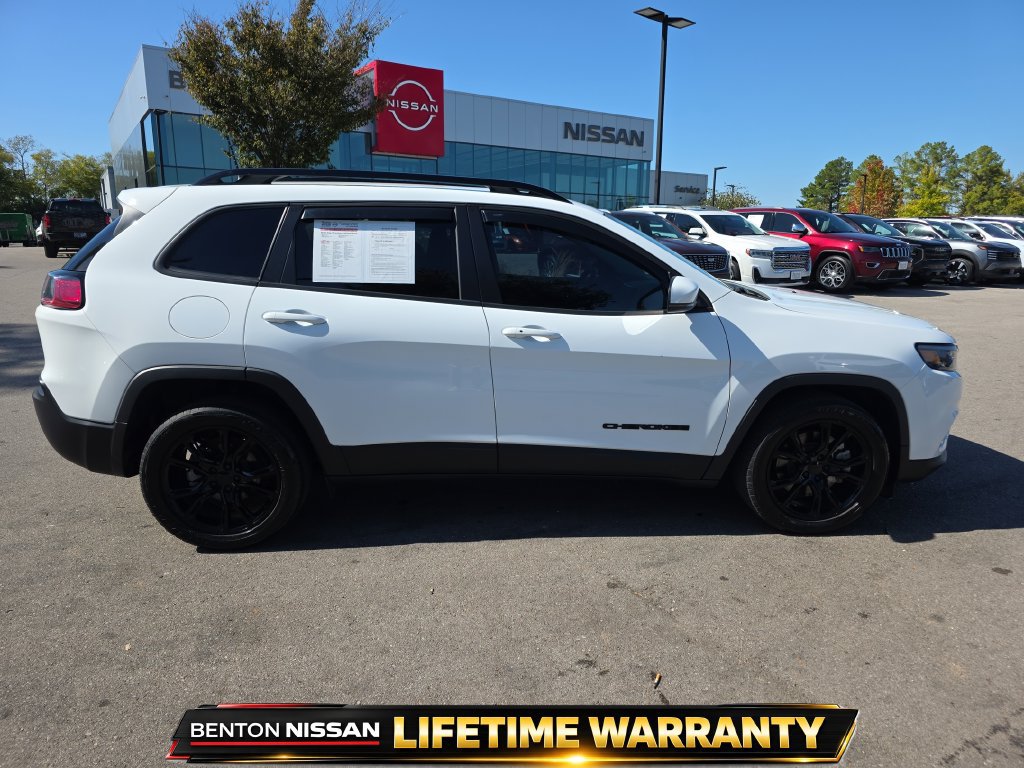 Used 2021 Jeep Cherokee Latitude Plus FWD image 10