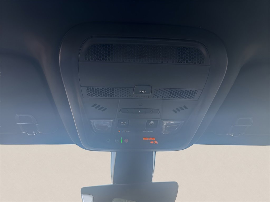 Used 2021 Cadillac XT6 Premium Luxury image 30