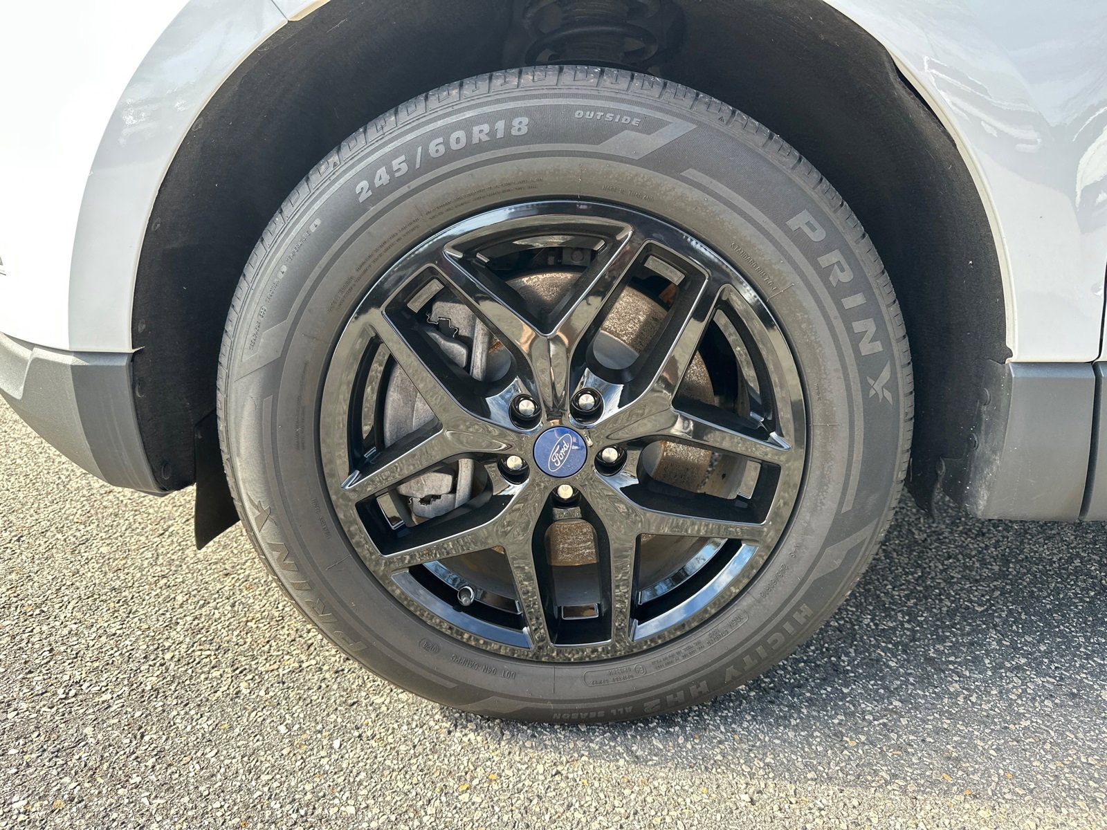 Used 2022 Ford Edge SEL image 11