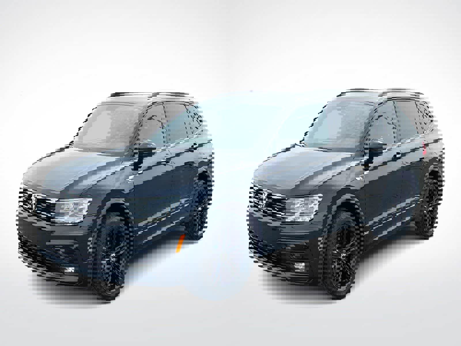 Used 2019 Volkswagen Tiguan SEL Premium R-Line image 4