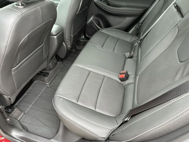Used 2023 Buick Encore GX Essence w/ Experience Buick Package FWD image 26