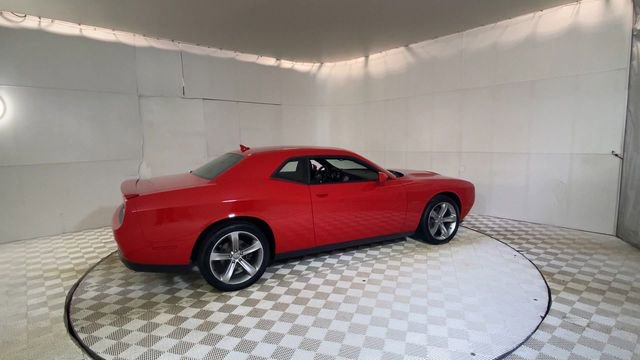Used 2015 Dodge Challenger R/T w/ Quick Order Package 28B R/T image 3