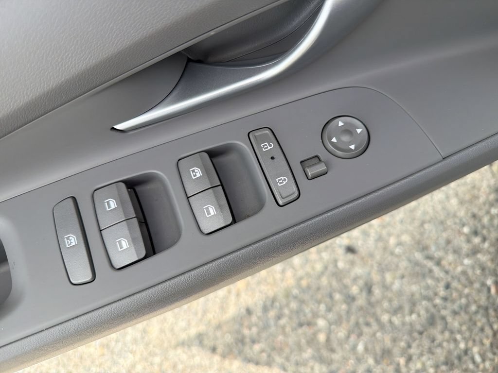 Used 2024 Hyundai Elantra SEL w/ Convenience Package FWD image 15