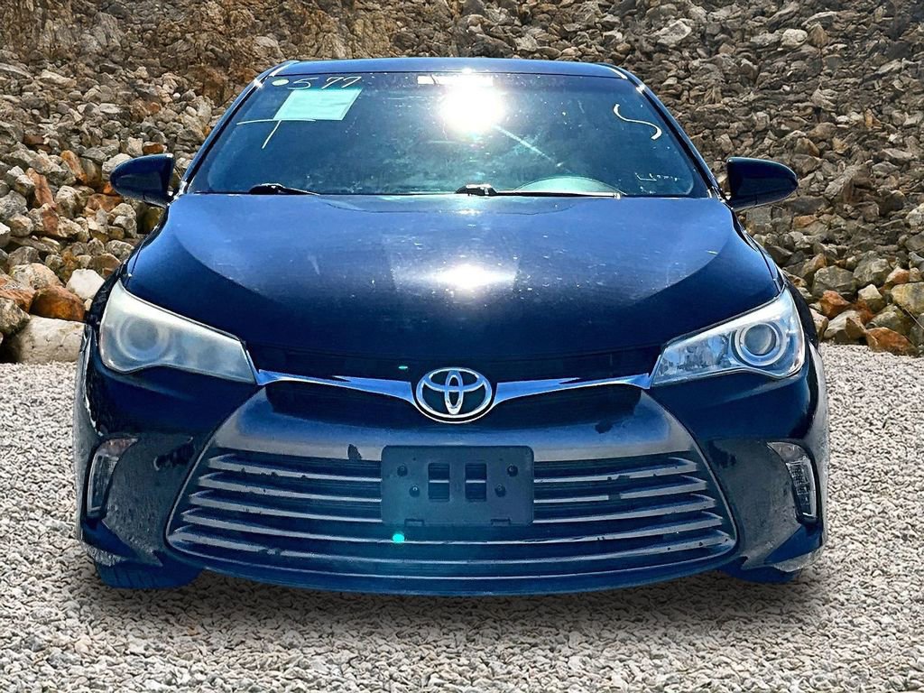Used 2016 Toyota Camry XLE image 3