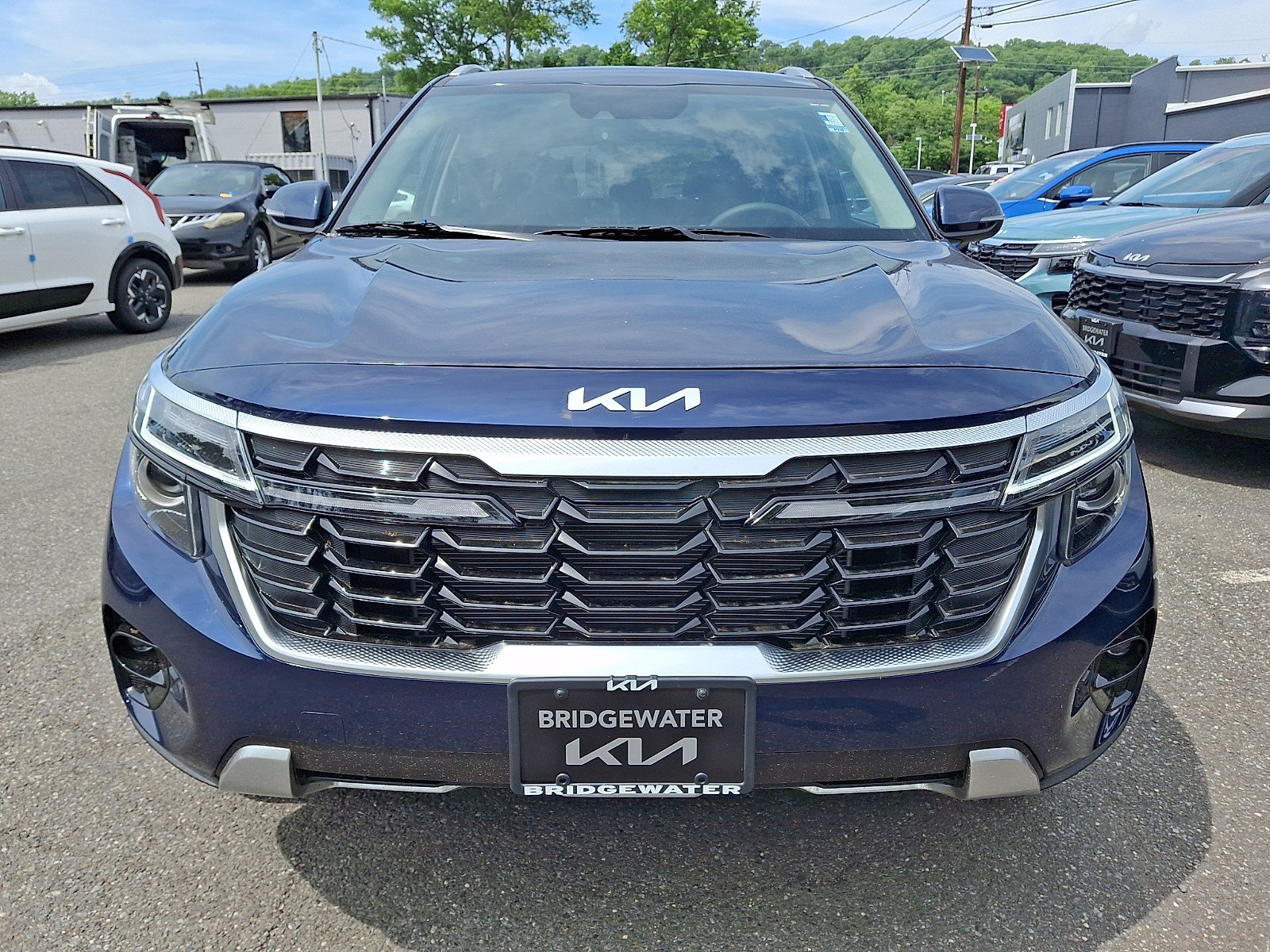 New 2026 Kia Seltos EX AWD/4WD image 2