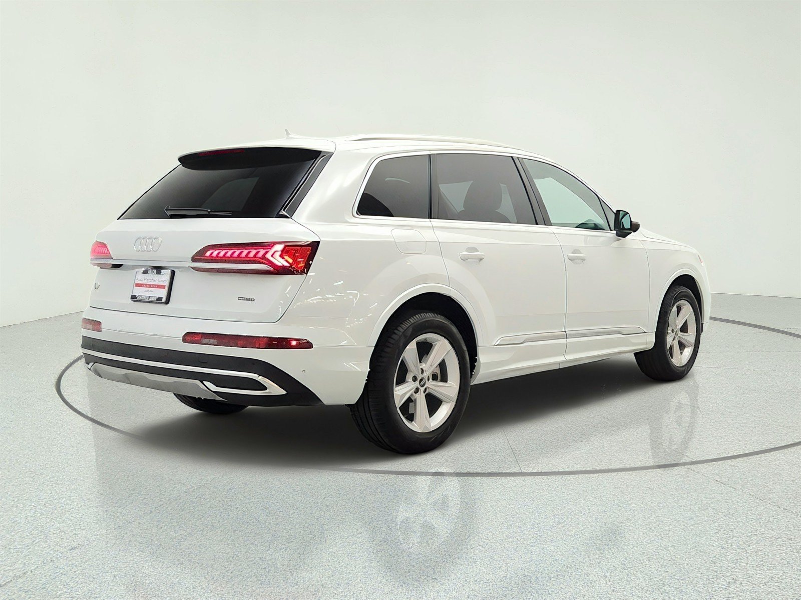 Used 2023 Audi Q7 2.0T Premium Plus w/ Premium Plus Package AWD/4WD image 5