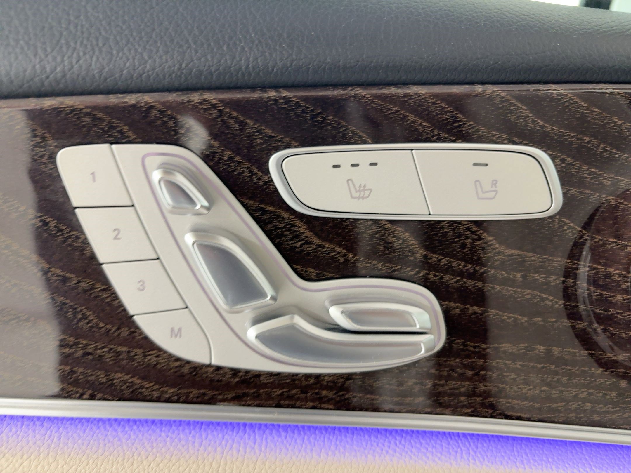 Used 2020 Mercedes-Benz E 350 Sedan image 20