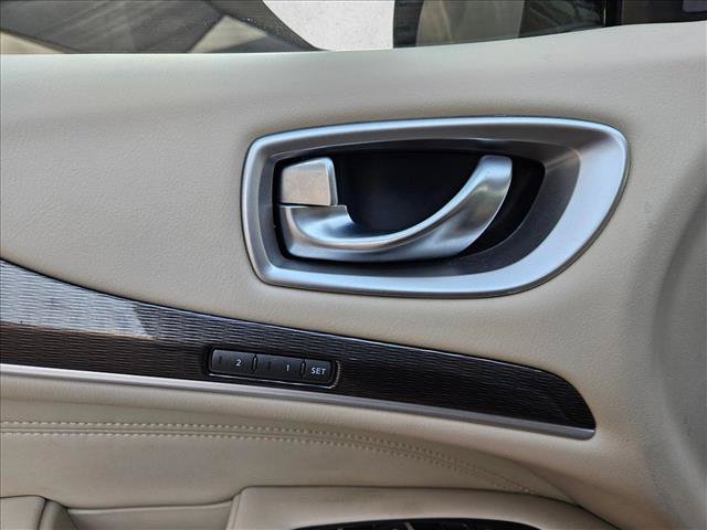 Used 2019 INFINITI QX60 Luxe w/ Essential Package FWD image 25