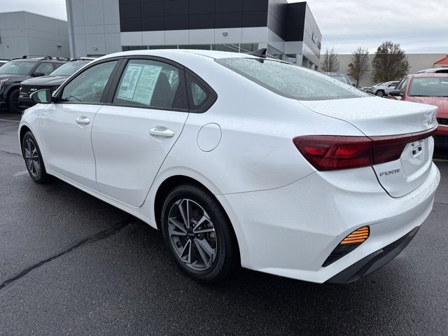 Used 2023 Kia Forte LXS image 5