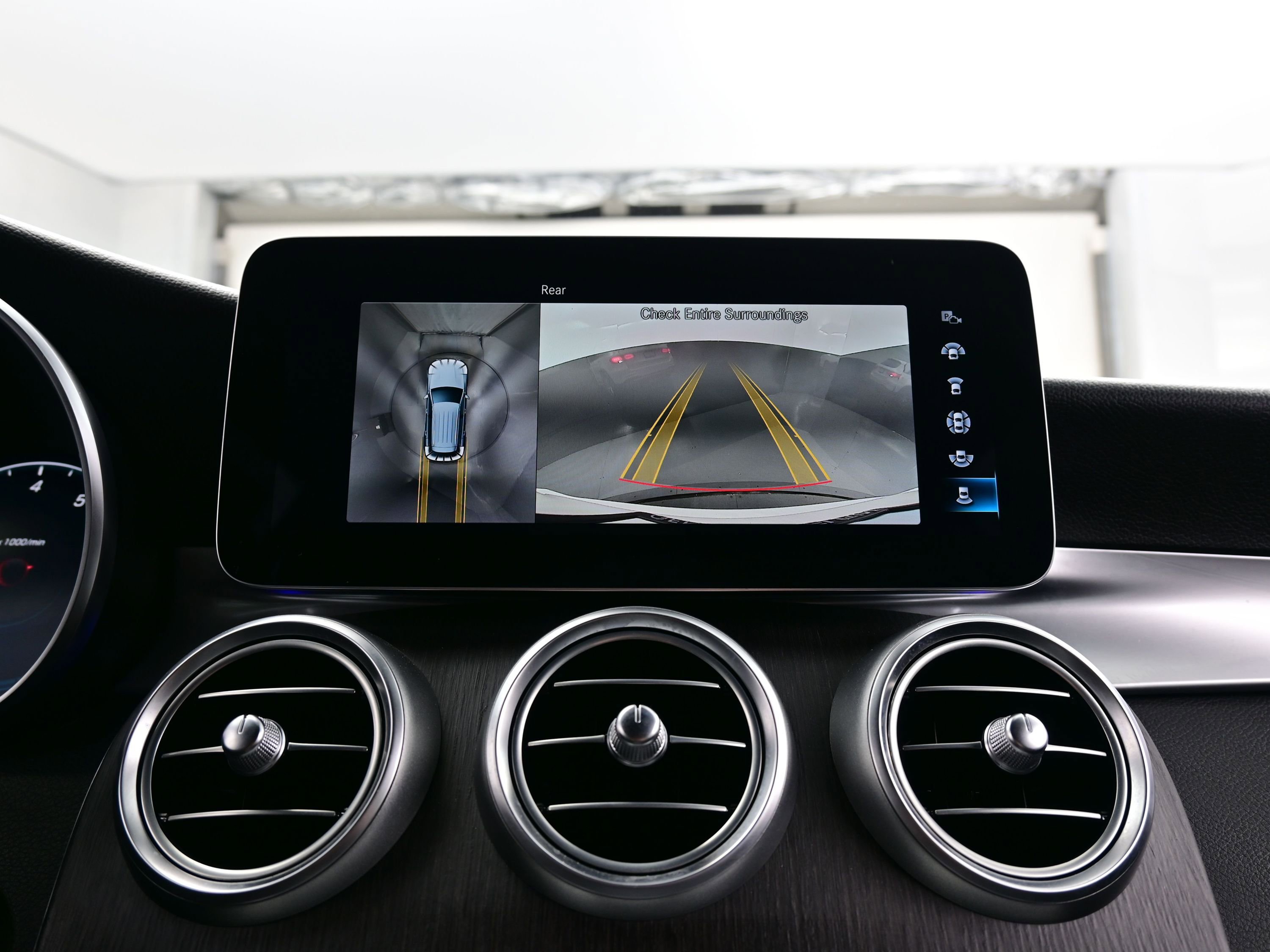 Used 2022 Mercedes-Benz GLC 300 4MATIC image 19