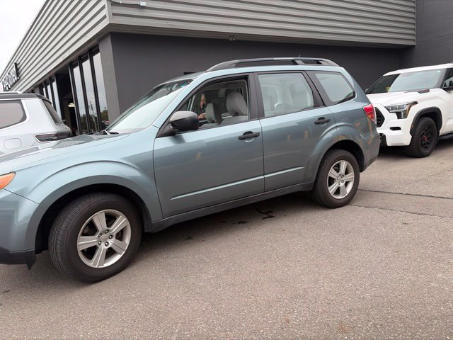 Used 2011 Subaru Forester 2.5X AWD/4WD image 5