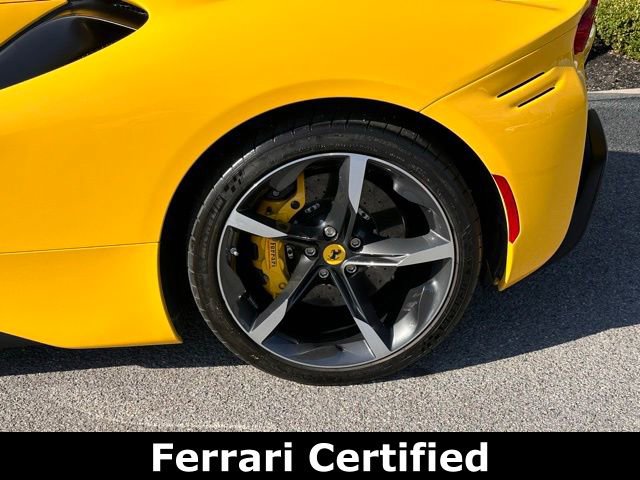 Used 2022 Ferrari SF90 Spider image 39