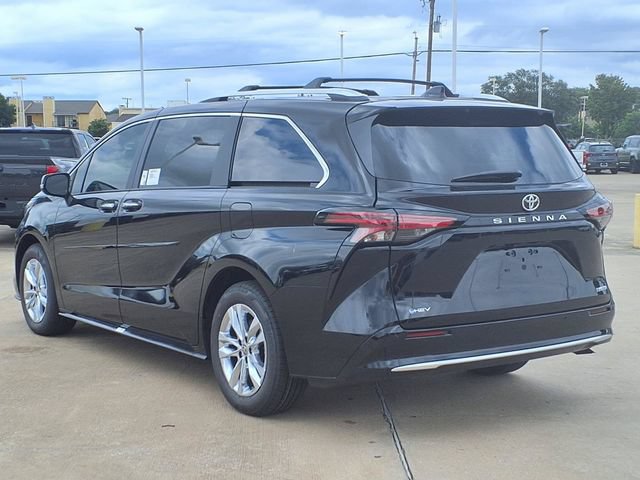 Used 2026 Toyota Sienna Limited FWD image 7