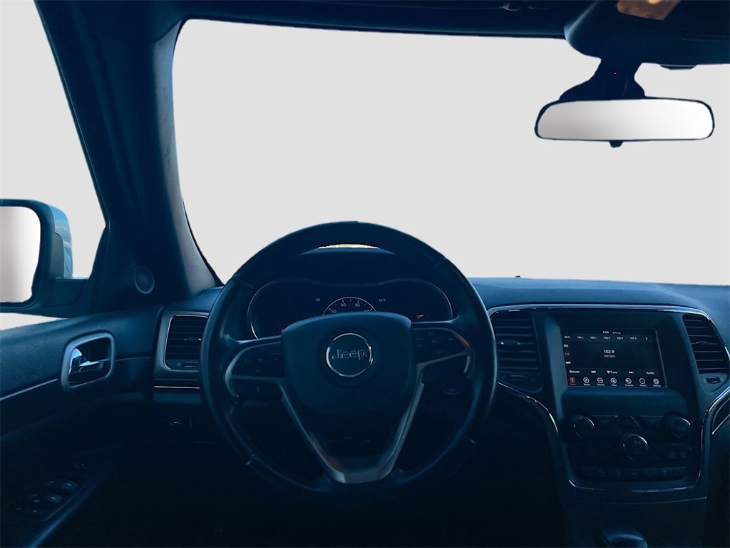 Used 2021 Jeep Grand Cherokee Laredo image 21