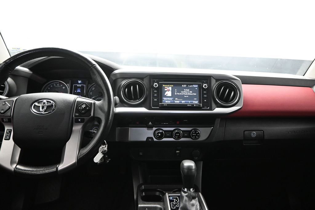 Used 2016 Toyota Tacoma SR5 w/ Towing Package RWD image 19