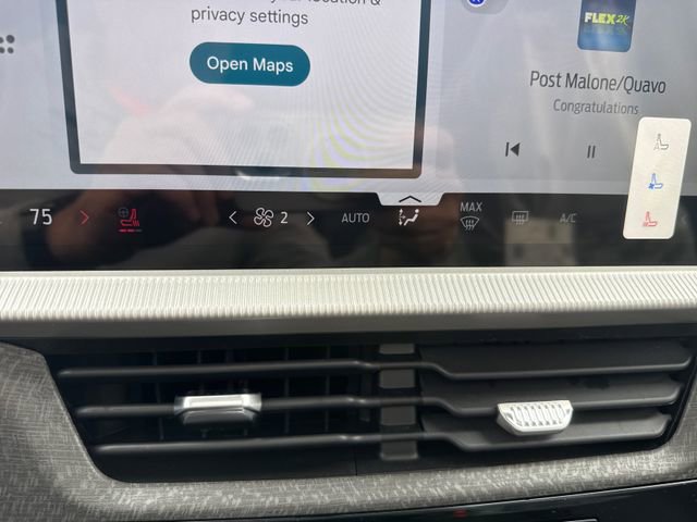 New 2026 Ford Explorer Platinum image 28