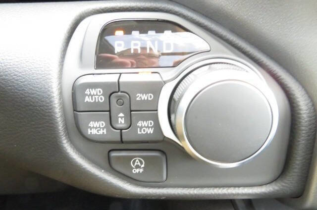 New 2026 RAM 1500 Big Horn AWD/4WD image 24