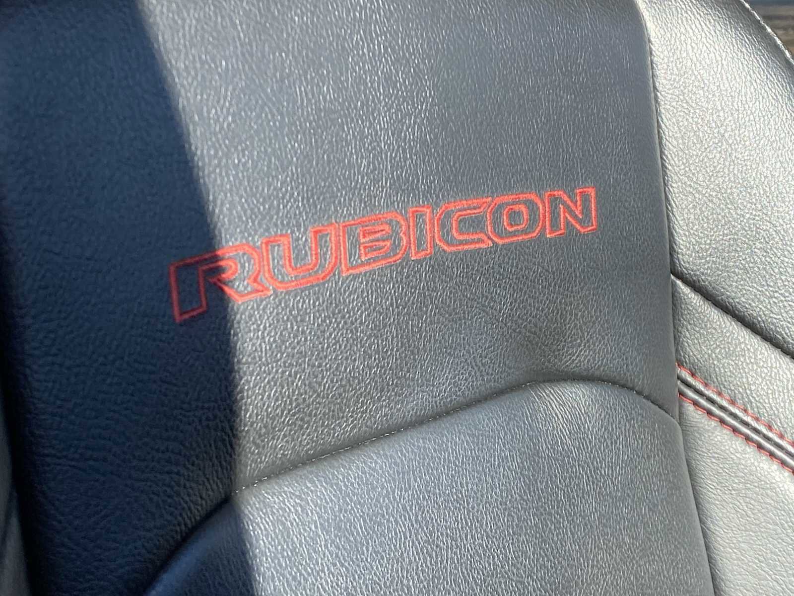 Used 2020 Jeep Gladiator Rubicon w/ Trailer Tow Package image 14