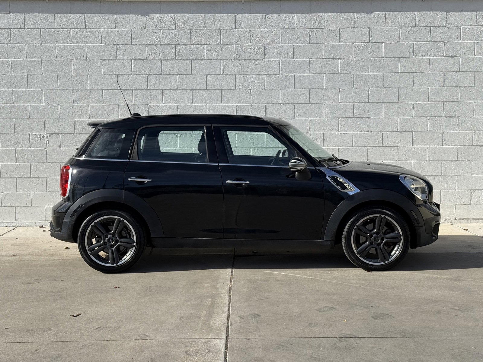 Used 2015 MINI Cooper Countryman S image 8