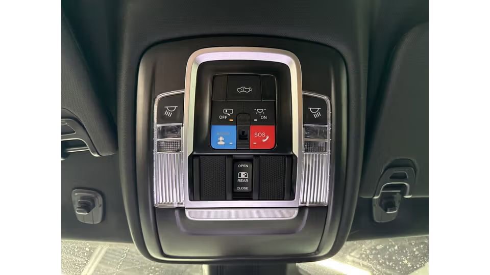 Used 2026 RAM 1500 Laramie w/ Night Edition image 14