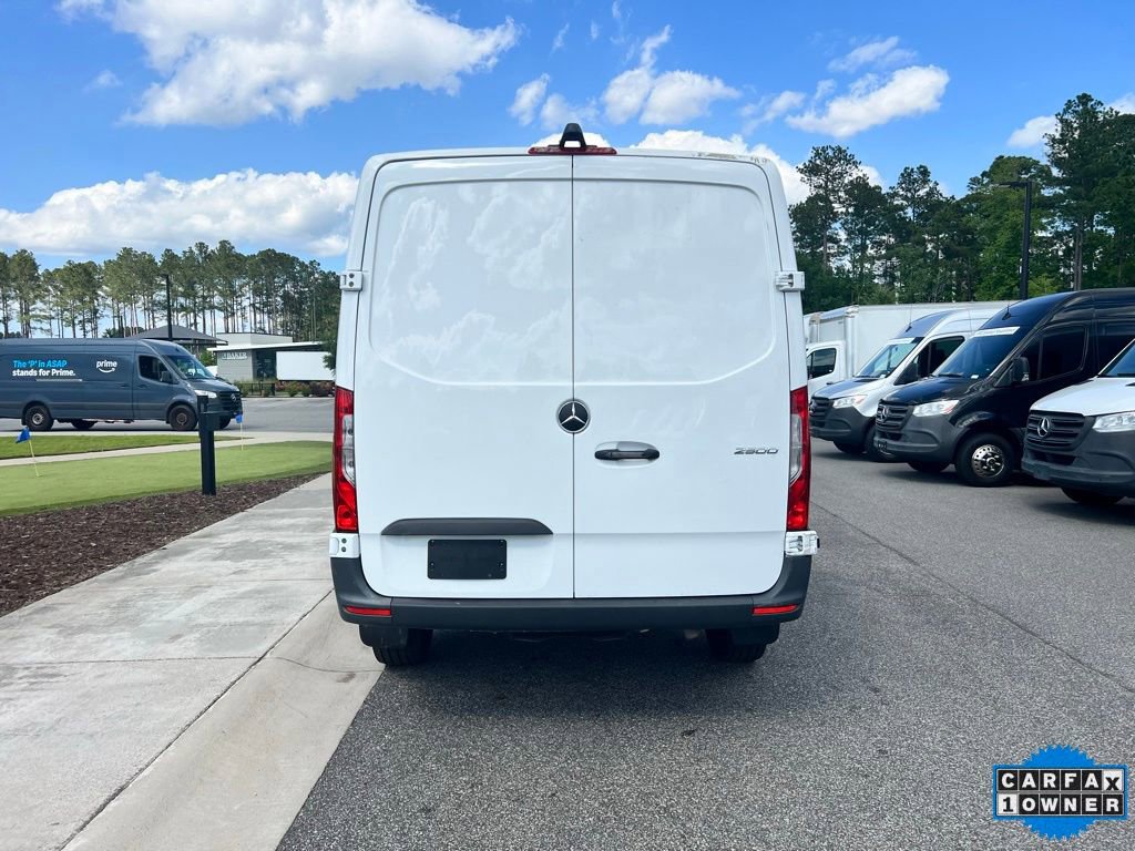 Used 2023 Mercedes-Benz Sprinter 144 Cargo image 9