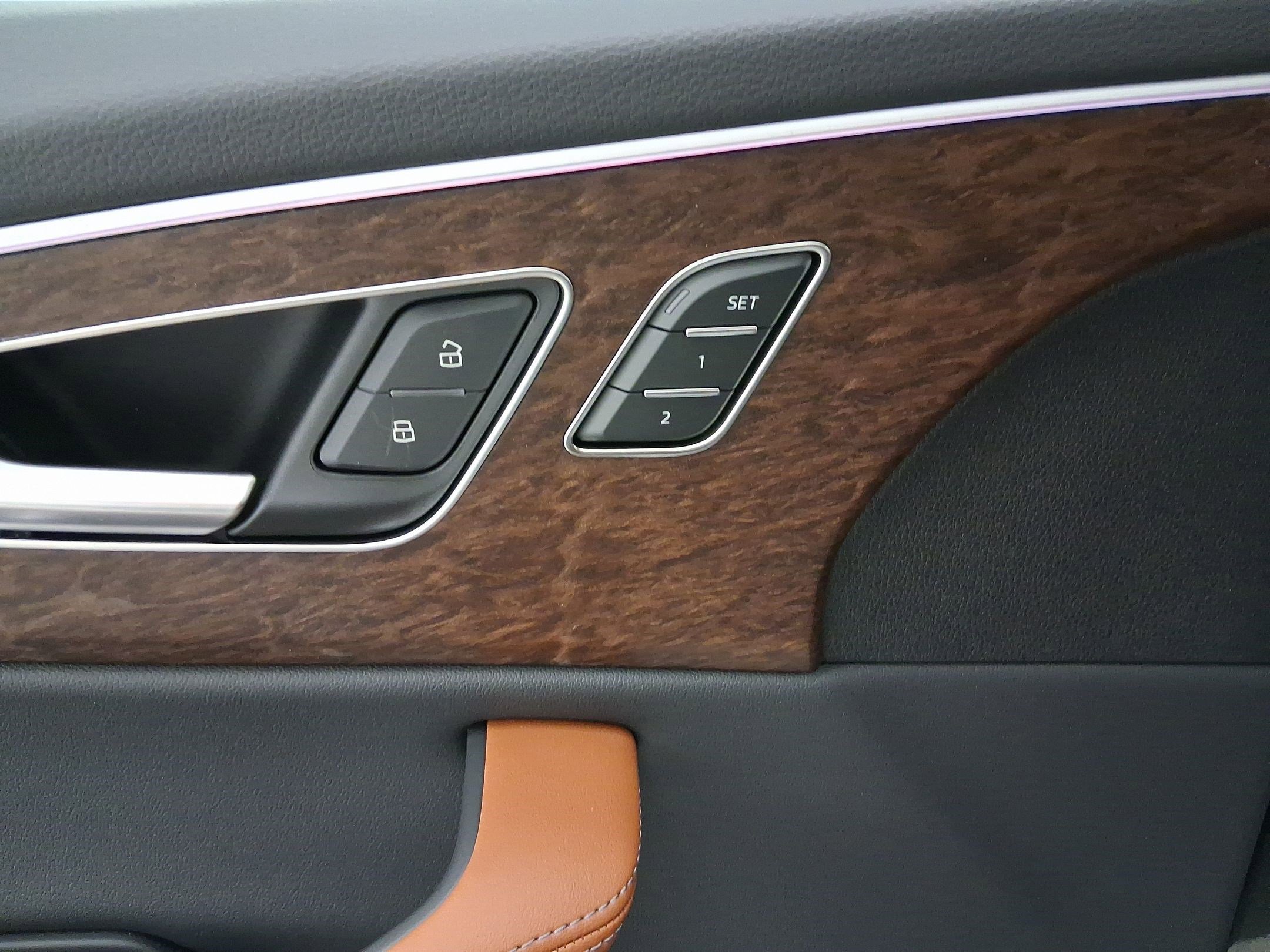 New 2026 Audi Q8 Prestige image 12