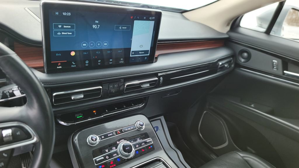 Used 2021 Lincoln Nautilus Reserve w/ Cargo Utility Package image 21